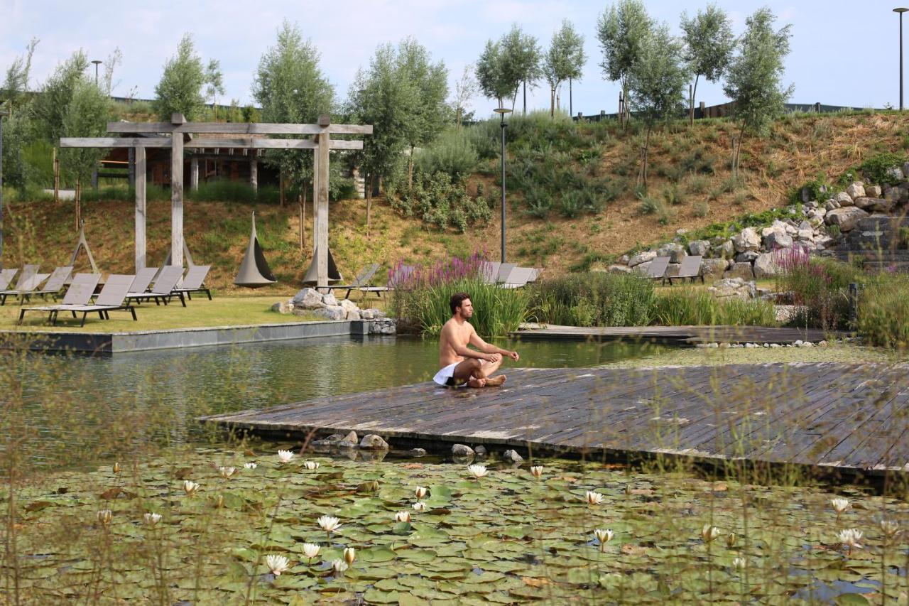 Waer Waters Spa Hotel Groot Bijgaarden Exteriör bild